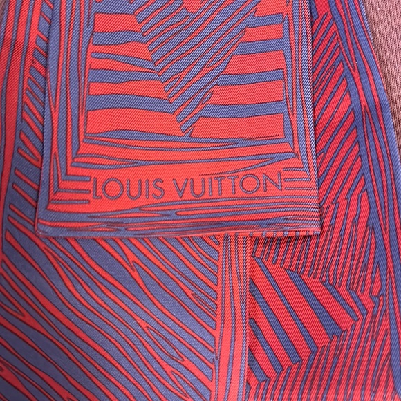 WOW POSHMARK - Louis Vuitton Silk Headband / Scarf - Picture 15 of 16
